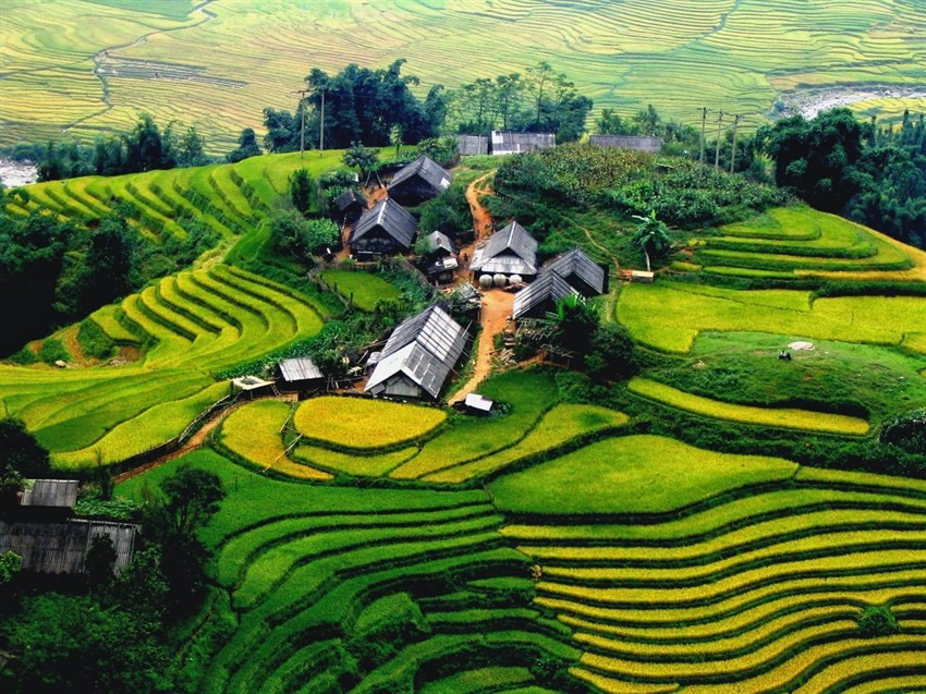 Top 10 địa điểm du lịch nổi tiếng nhất Việt Nam 2017 6