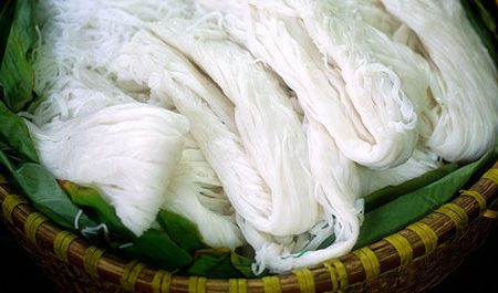 Lời khuyên chân thành nhất, 3 lý do bạn nên ngừng ăn bún ngay từ hôm nay