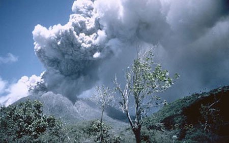 Top 10 núi lửa hoạt động đáng sợ nhất thế giới từ trước đến nay 6
