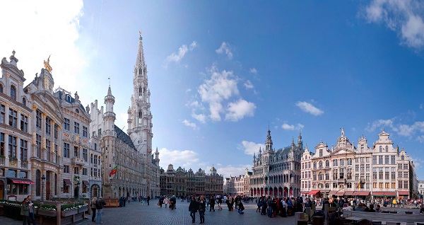 Top 10 thành phố đi shopping lý tưởng nhất châu Âu 3