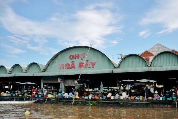 Top 10 chợ cung cấp hàng hóa nông sản nổi tiếng tại Việt Nam 8