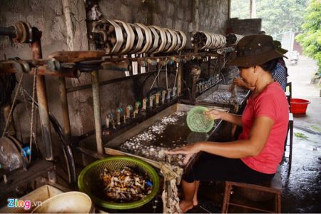 Người chuyên bán lụa cho Khaisilk tiết lộ sự thật ‘gây sốc’